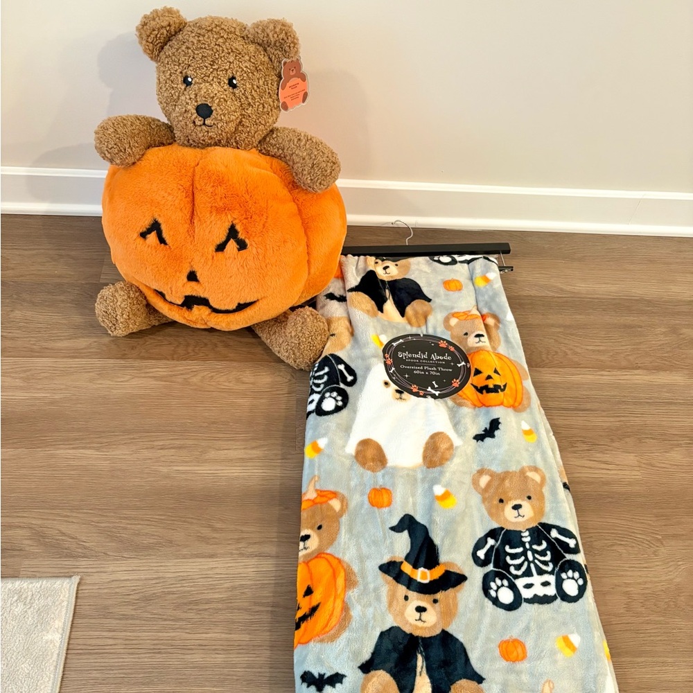 NWT Halloween pumpkin teddy bear pillow and matching oversized throw blanket